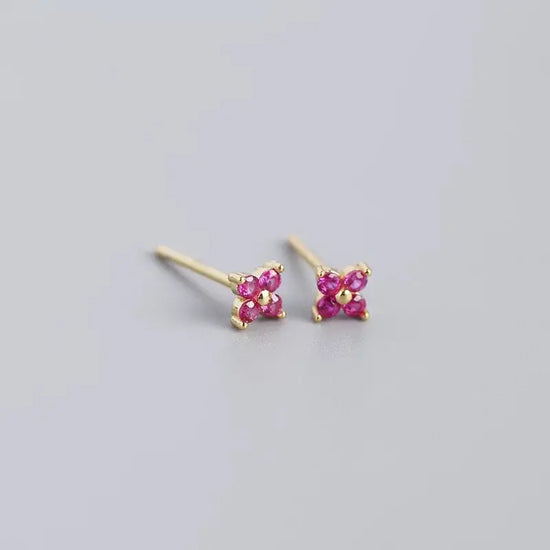 Load image into Gallery viewer, Clover Rose Sterling Silver Stud Earrings
