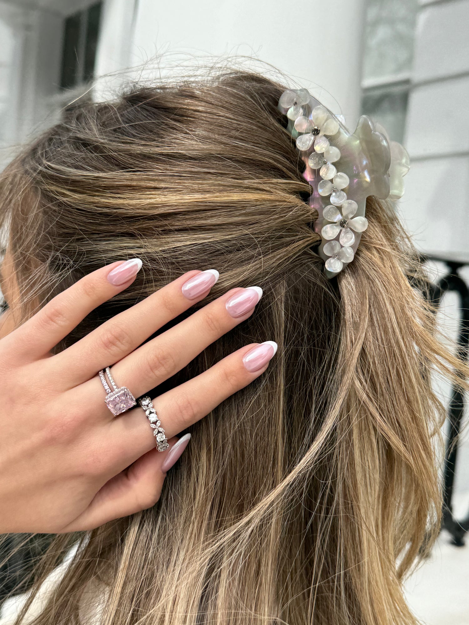 Carina Grey Flower Hair Claw