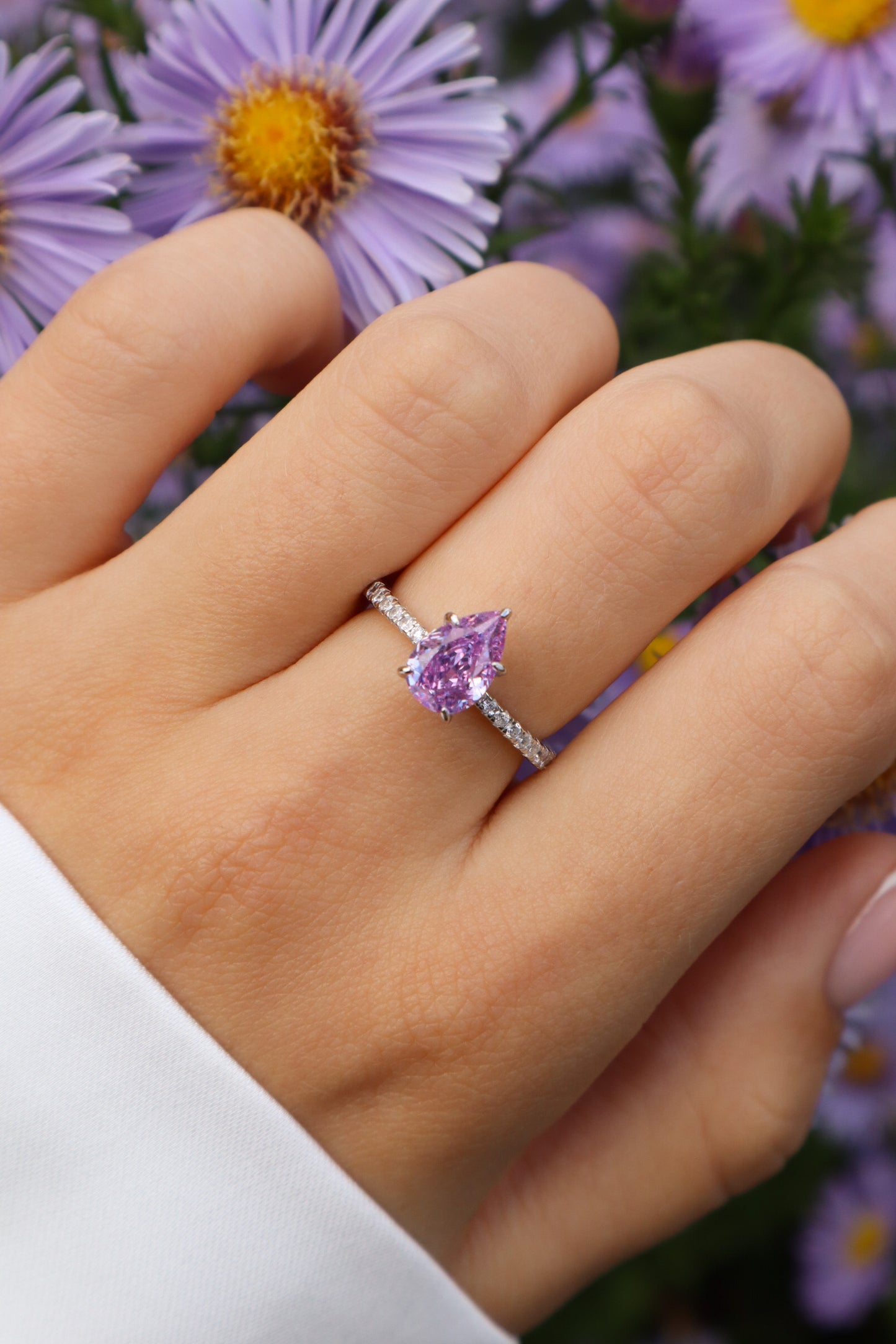 Load image into Gallery viewer, Fantasy Fancy Purple Small Pear Shaped Ring
